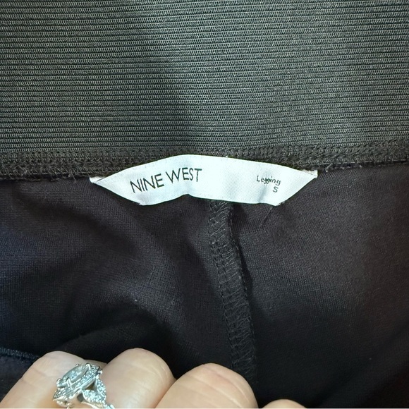Nine West size small Classic Black Leggings - Picture 3 of 6